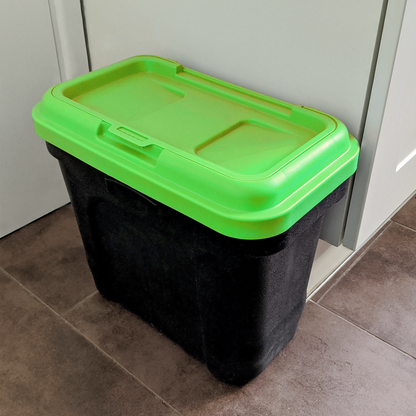 Airtight Containers with Scoop for Dry Pet/Bird/Fish Food  - 7kg (15L) /15kg (30L)